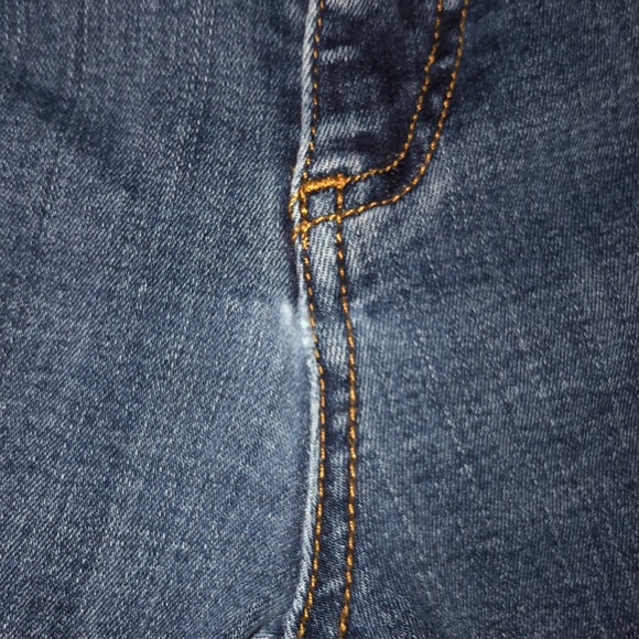 🎉 HOST PICK 🎉 Reiss Jeans - Picture 5 of 7